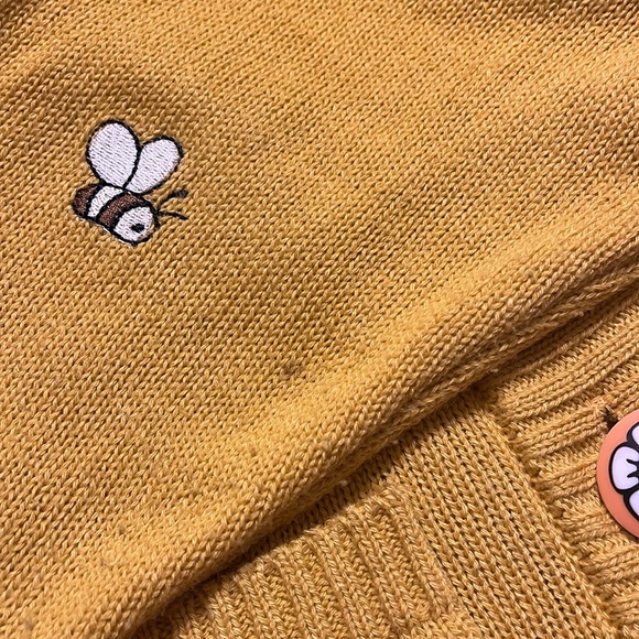 Disney Winnie the Pooh Cardigan. Used - Picture 7 of 9